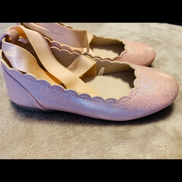 Like brand new wore two times - Picture 2 of 2